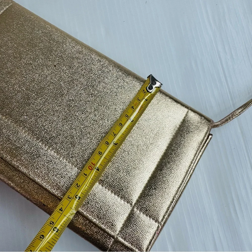 Vintage Elegant Gold Women's Shoulder bag purse